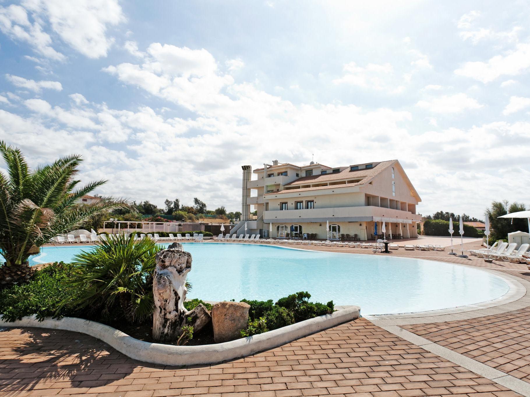 La Plage Noire Resort Marina di Sorso Экстерьер фото