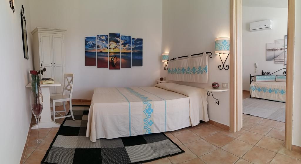 La Plage Noire Resort Marina di Sorso Экстерьер фото
