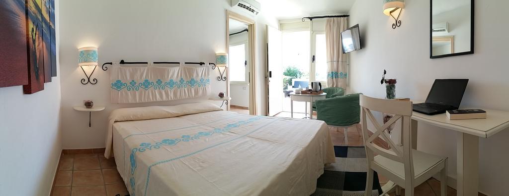 La Plage Noire Resort Marina di Sorso Экстерьер фото