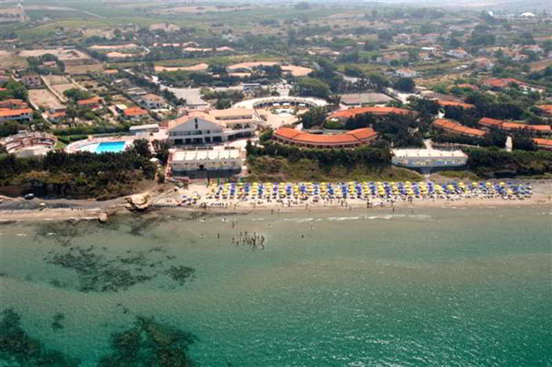 La Plage Noire Resort Marina di Sorso Экстерьер фото